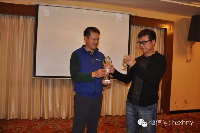 1489996707280761.jpg 640.webp (58).jpg